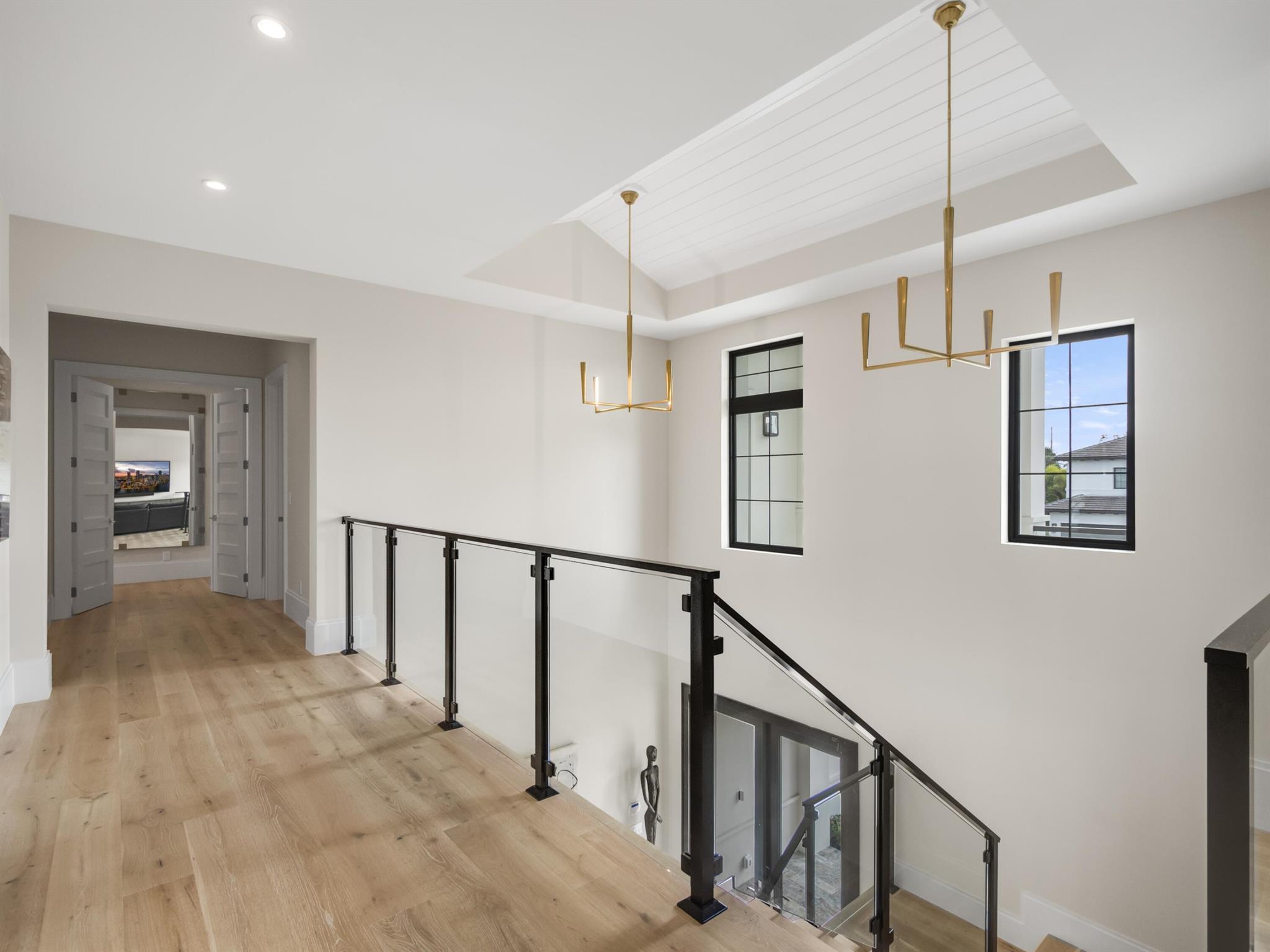 FLORESTA GROVE - Residential