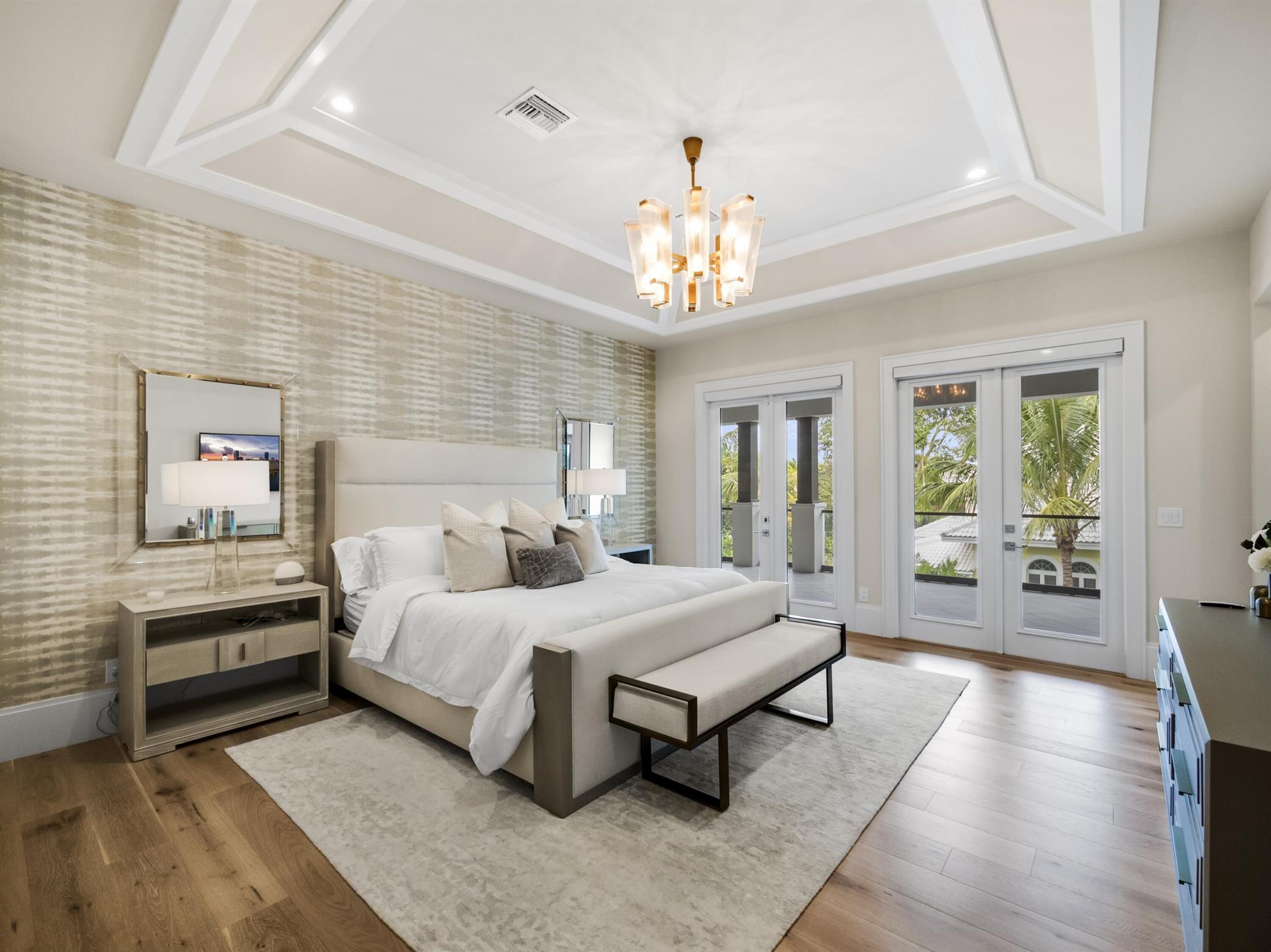 FLORESTA GROVE - Residential