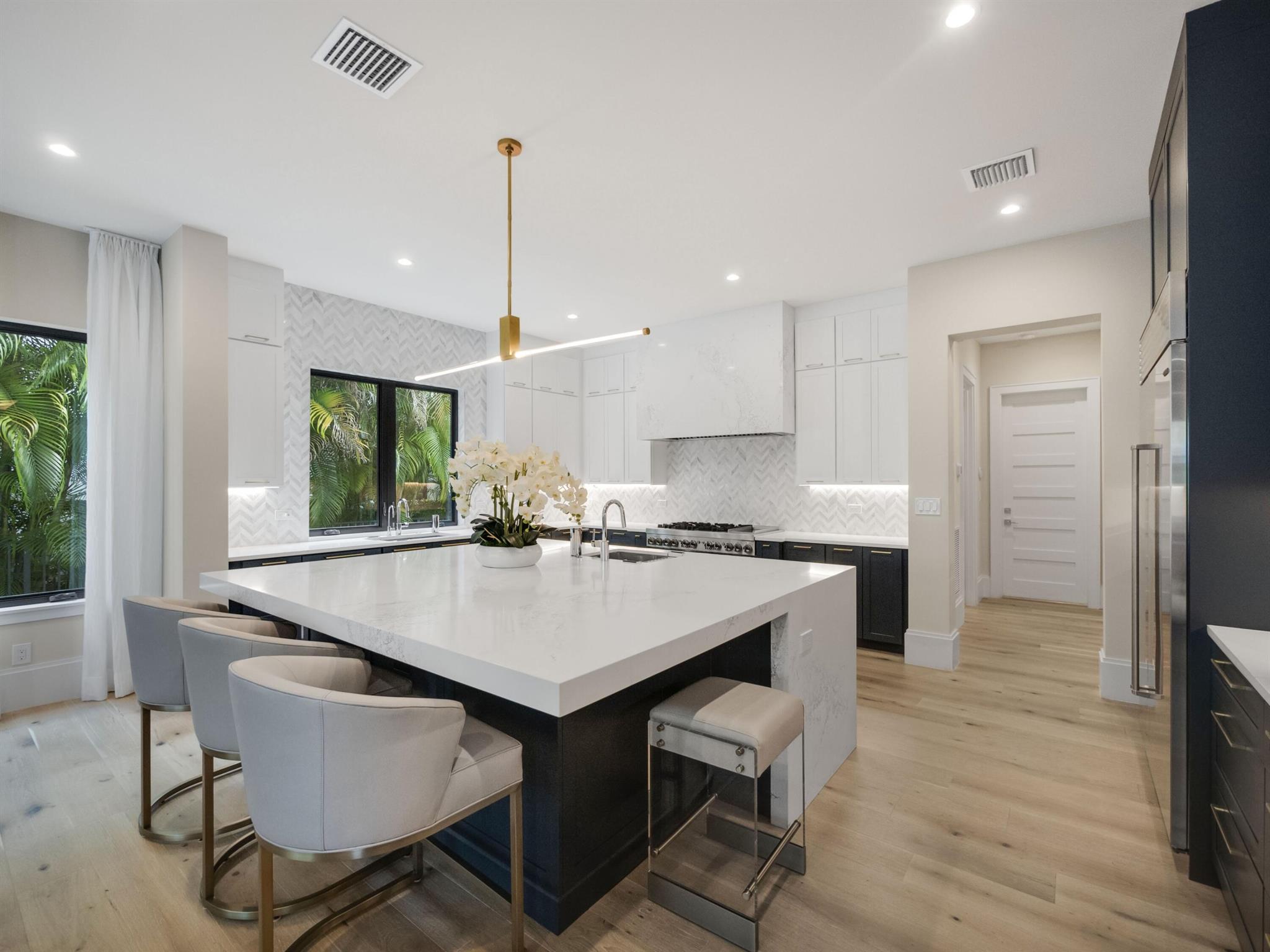 FLORESTA GROVE - Residential