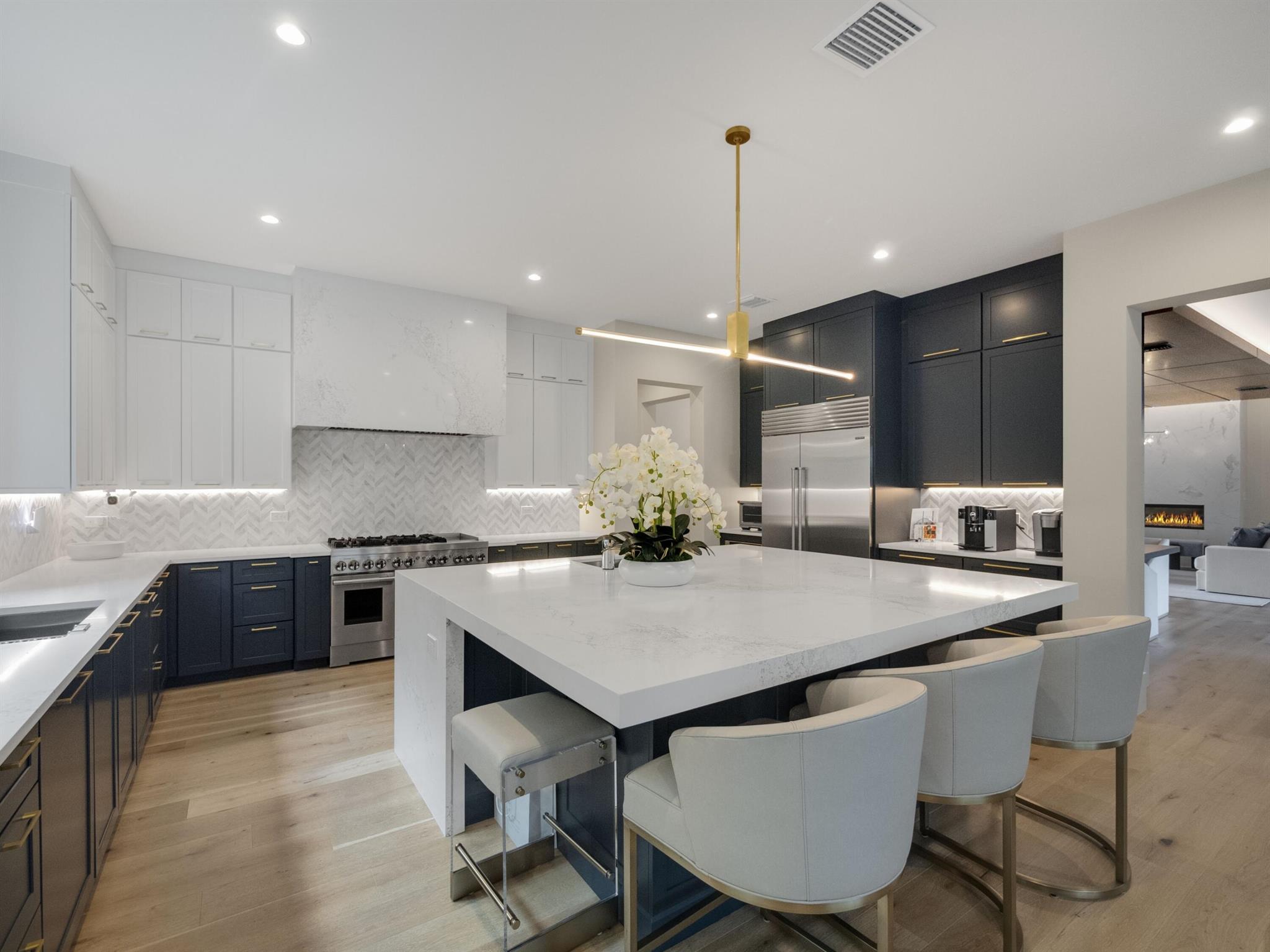 FLORESTA GROVE - Residential