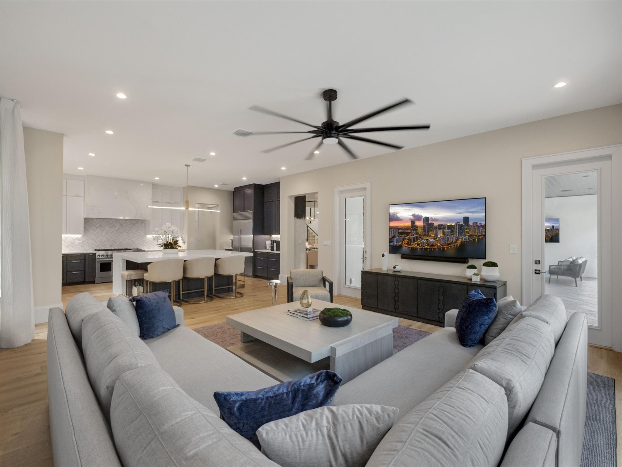 FLORESTA GROVE - Residential