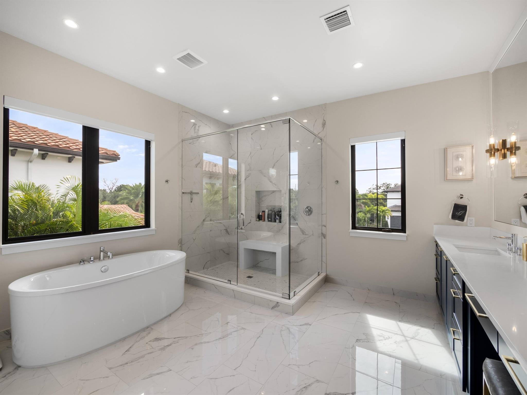 FLORESTA GROVE - Residential