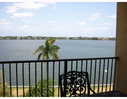 1801 N Flagler Dr Unit 639  