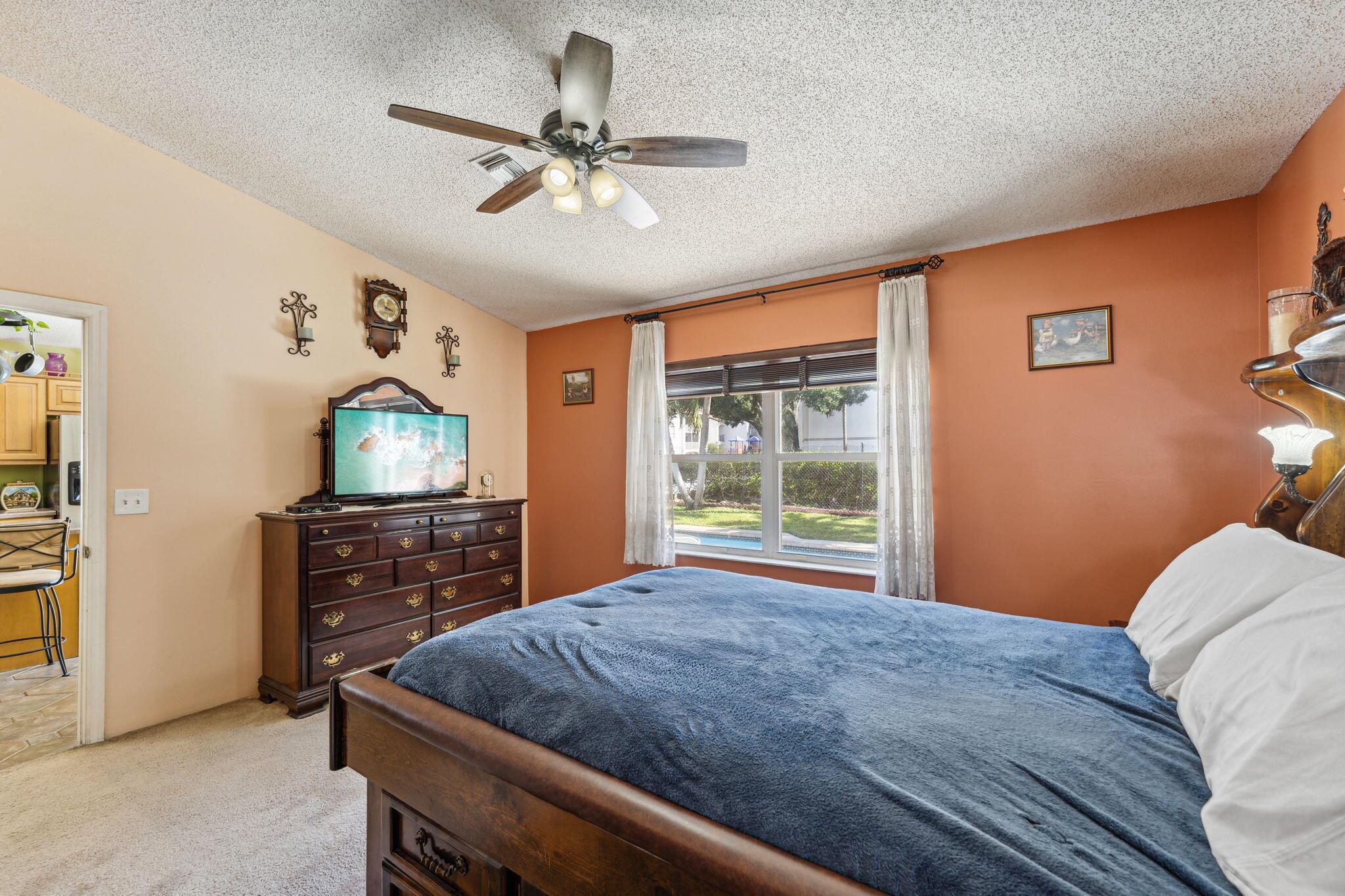 CRYSTAL KEY AT WOOLBRIGHT PLACE - Residential