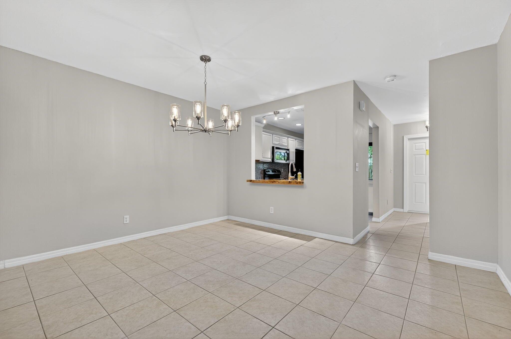 TOWNHOMES OF LIGHTHOUSE P - Residential