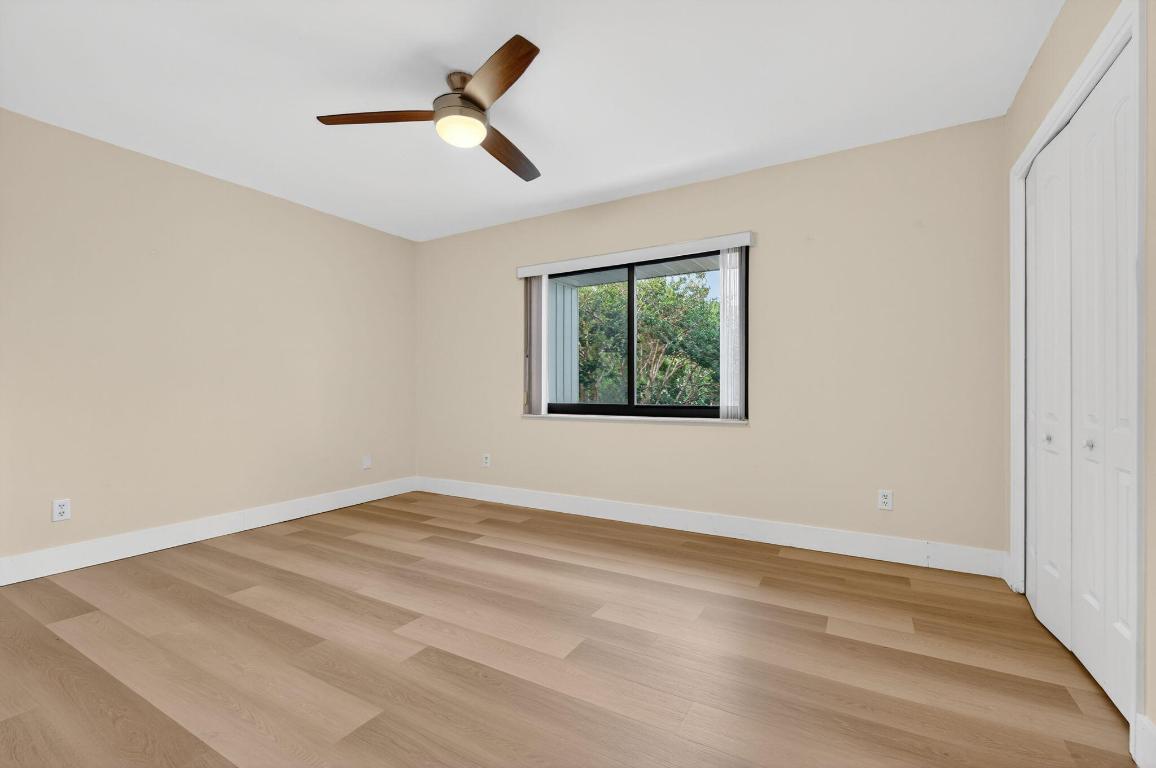 TOWNHOMES OF LIGHTHOUSE POINT - Residential