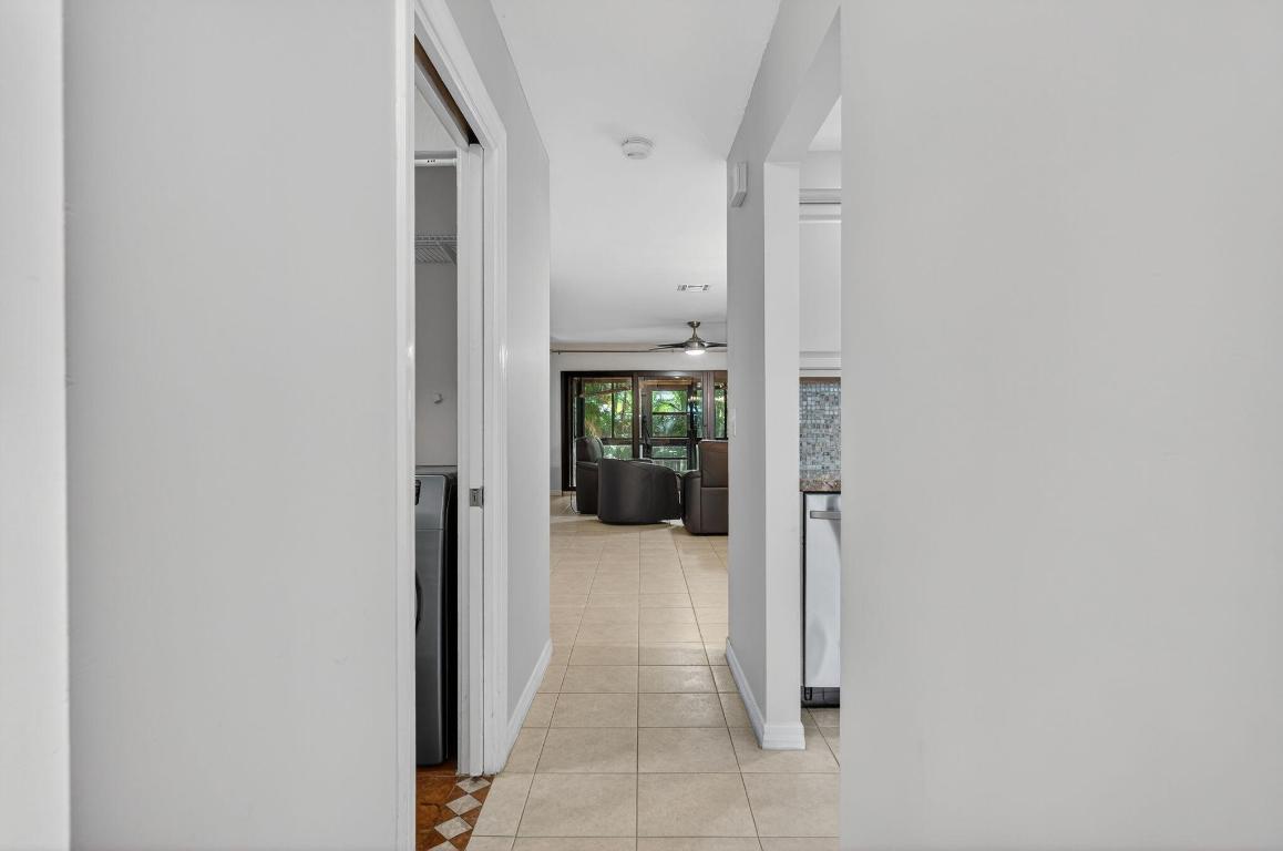 TOWNHOMES OF LIGHTHOUSE POINT - Residential