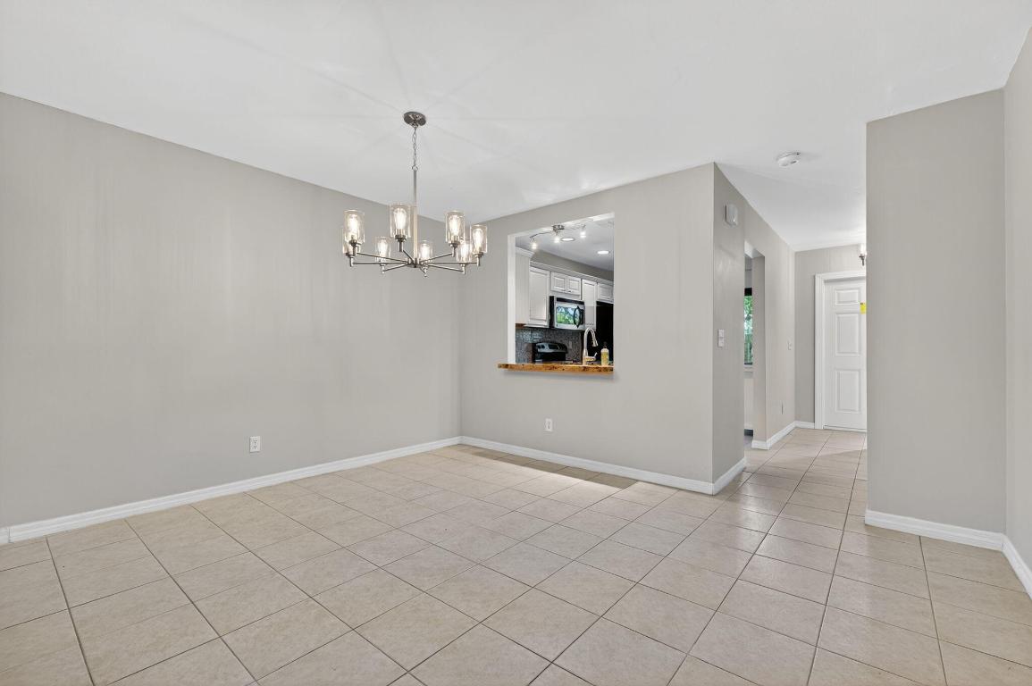 TOWNHOMES OF LIGHTHOUSE POINT - Residential