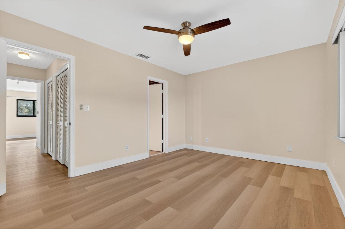 TOWNHOMES OF LIGHTHOUSE POINT - Residential