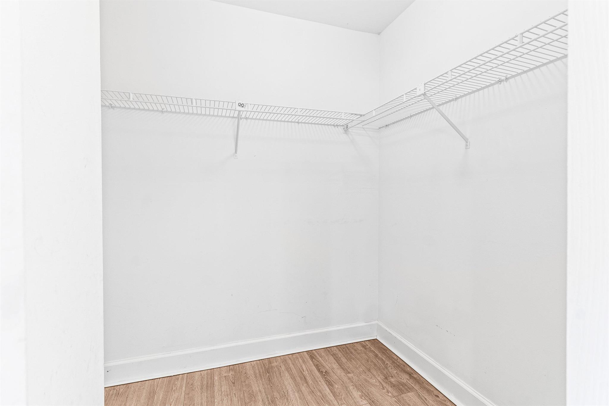 RAINBERRY LAKE PH III-B - Residential