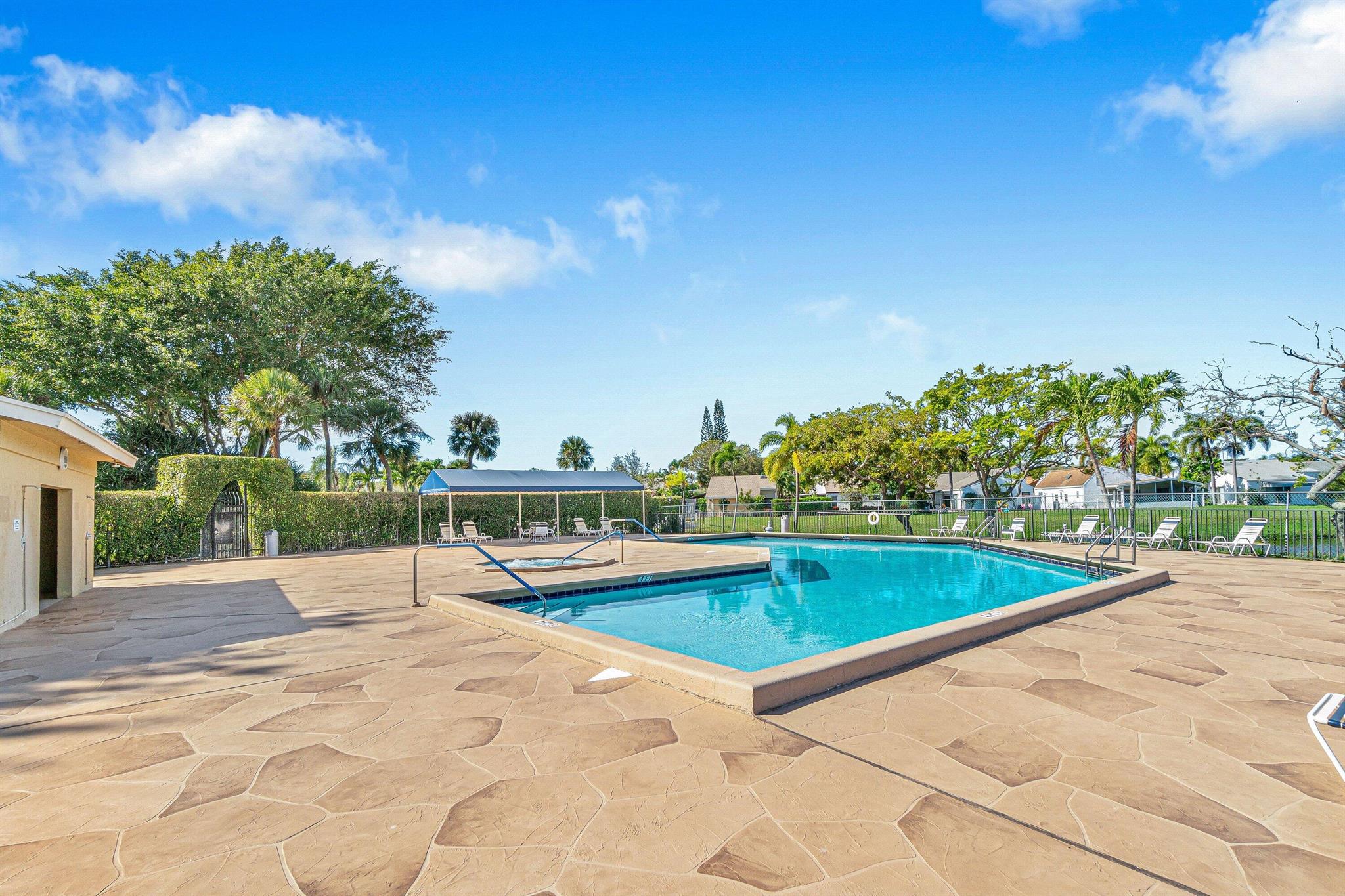 RAINBERRY LAKE PH III-B - Residential