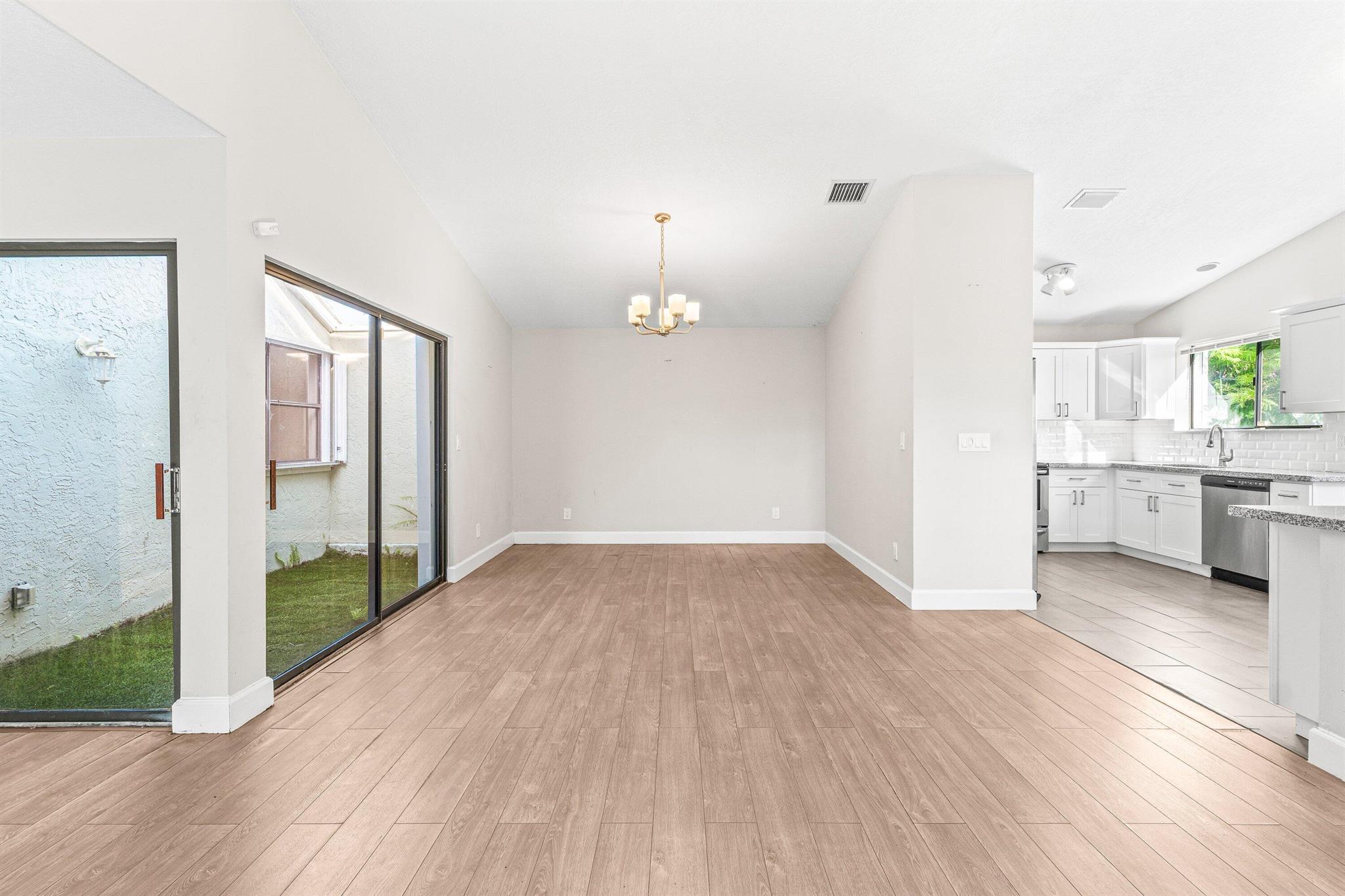 RAINBERRY LAKE PH III-B - Residential