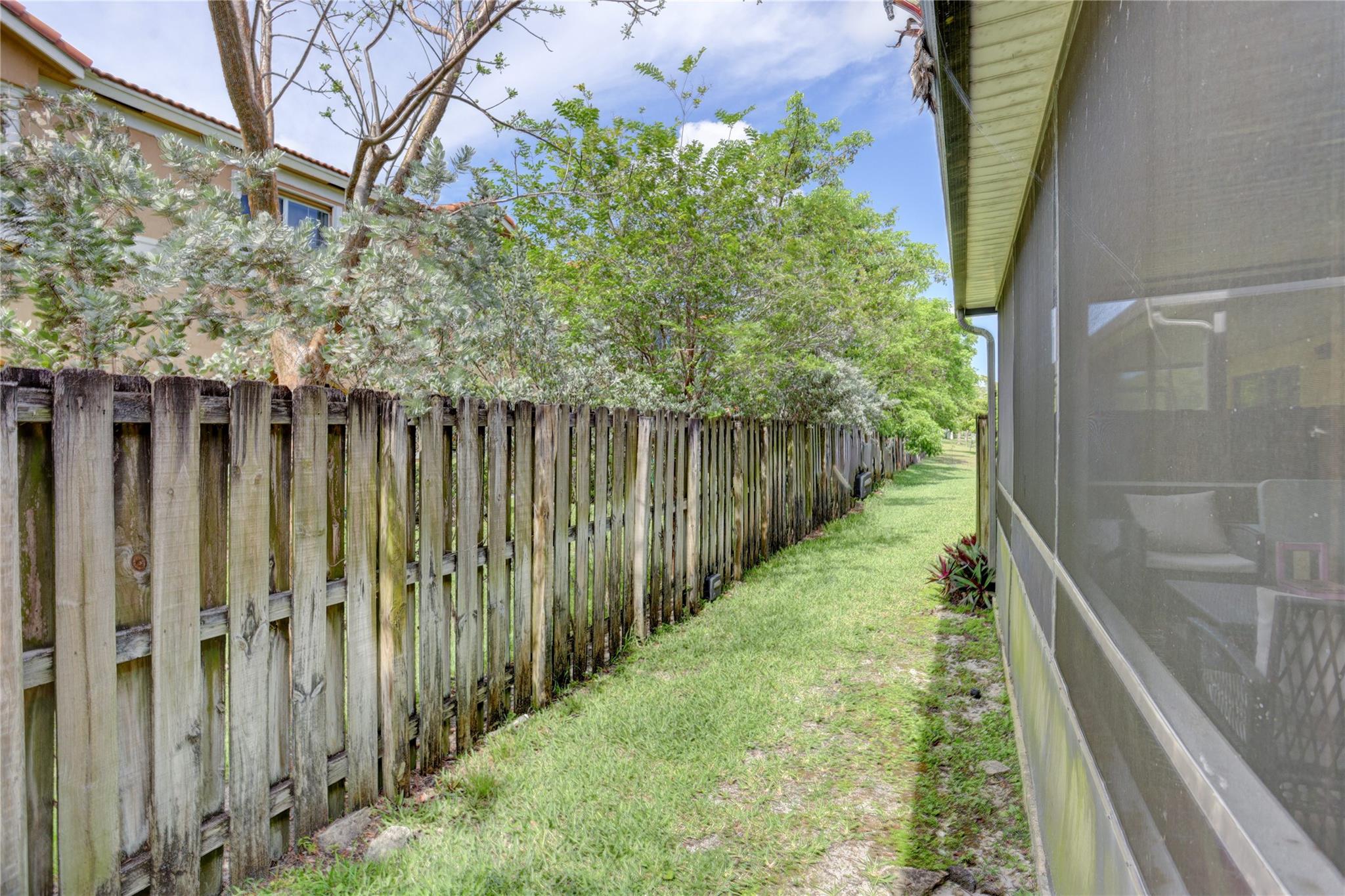 VILLAS AT THE GATE - Residential
