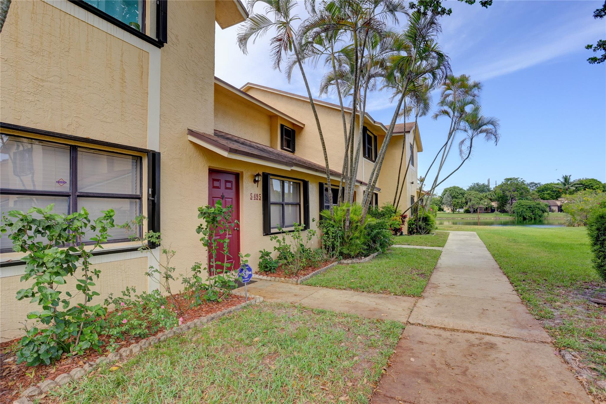 VILLAS AT THE GATE - Residential
