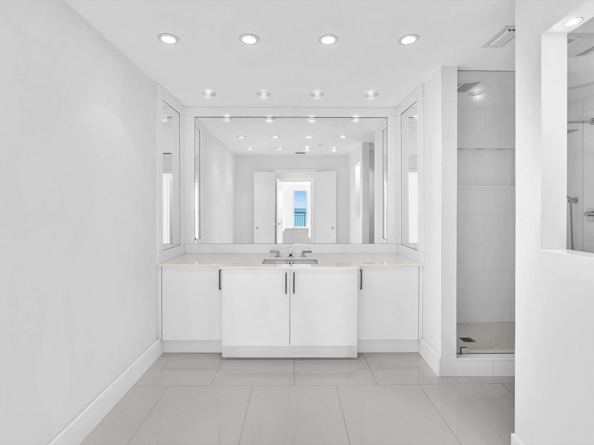 Carlton Condo - Residential Lease