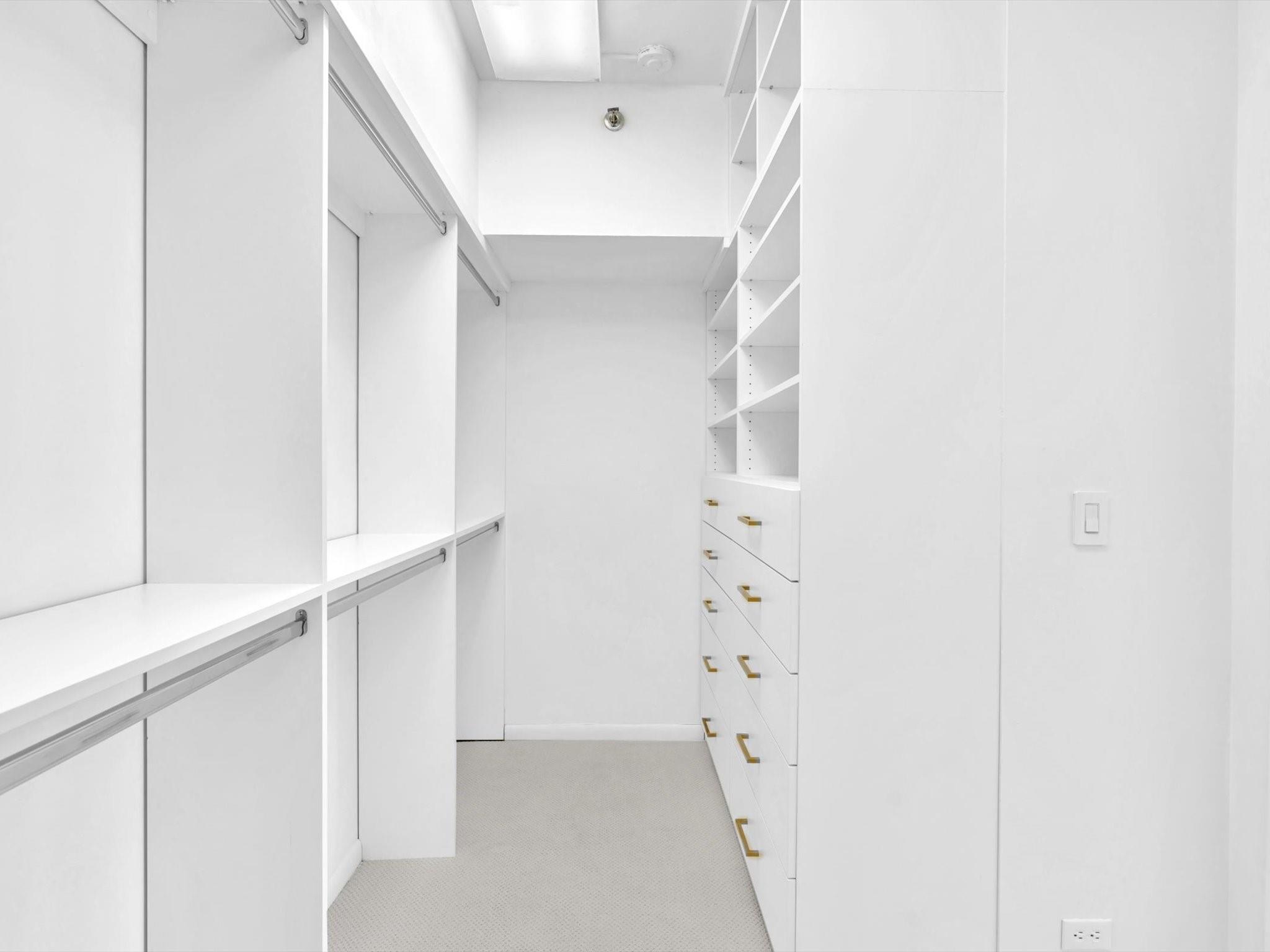 Carlton Condo - Residential Lease