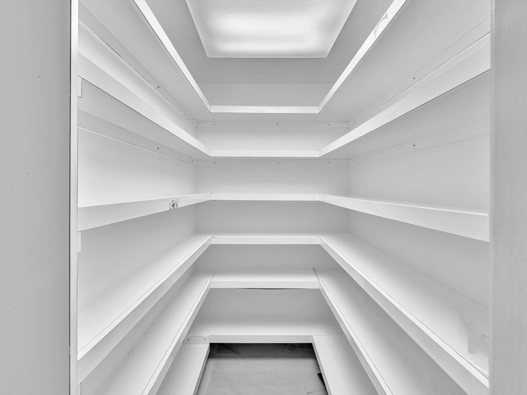 Carlton Condo - Residential Lease