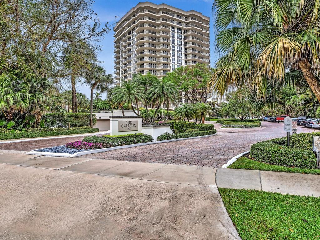 Photo of 901 E Camino Real Real #PH-1D, Boca Raton, FL 33432 (MLS # F10473388)