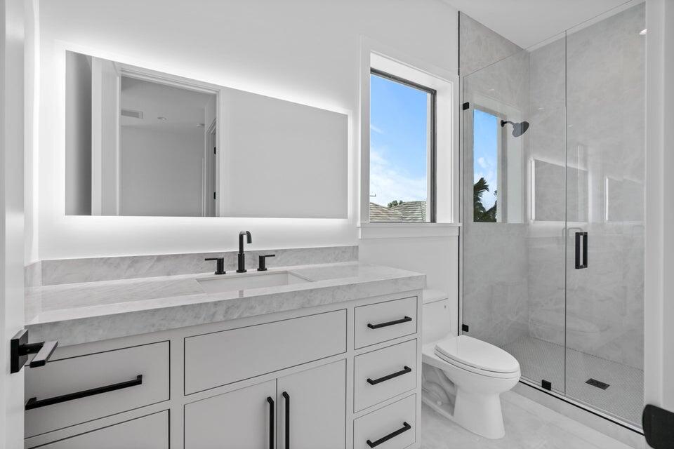 PALM BEACH ISLES 2 - Residential