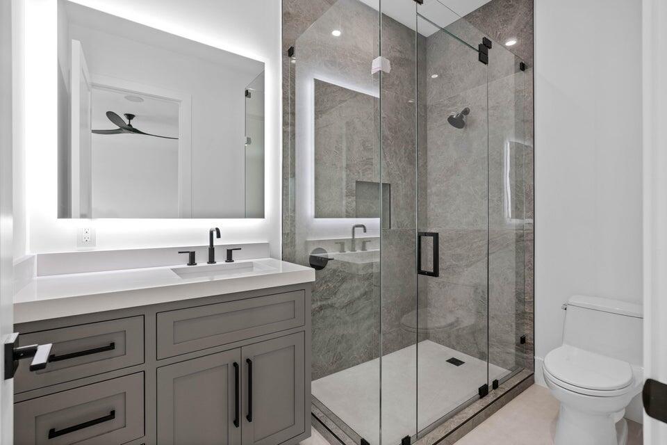 PALM BEACH ISLES 2 - Residential