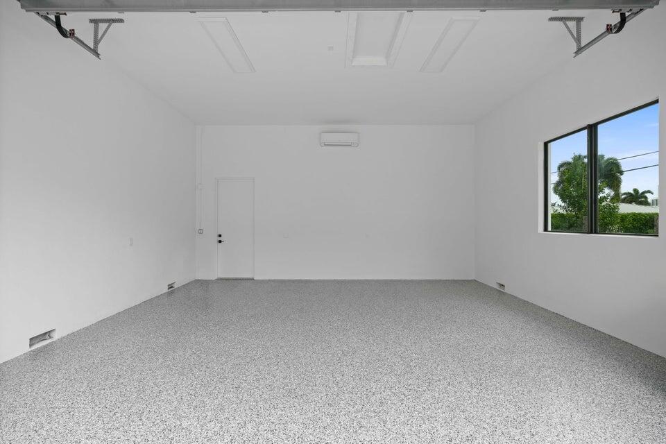 PALM BEACH ISLES 2 - Residential