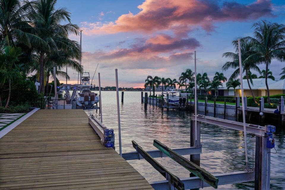 PALM BEACH ISLES 2 - Residential