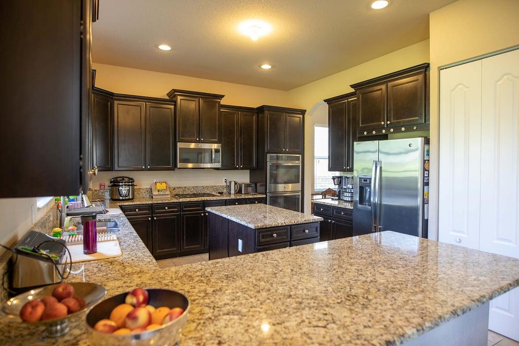 MIRALAGO AT PARKLAND - Residential Lease