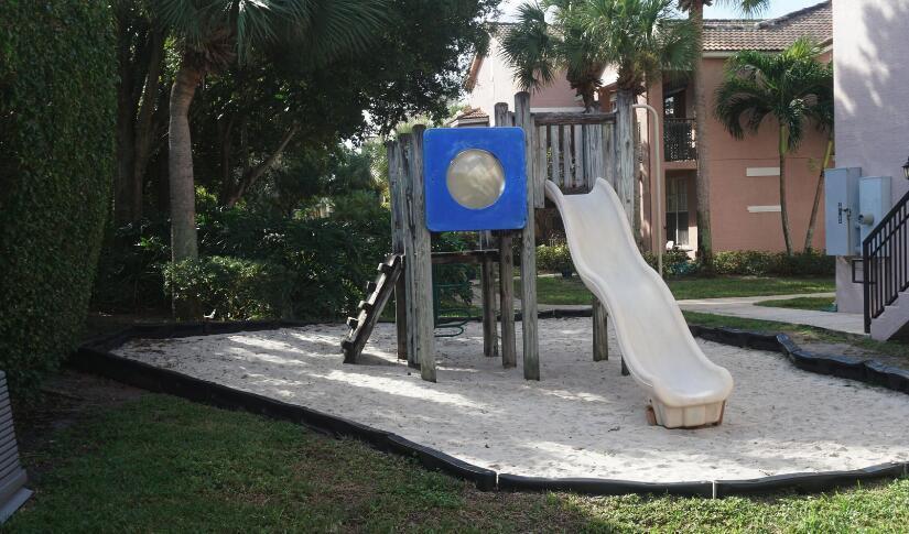 RESIDENCES OF BELMONT AT BOYNTON BEACH CONDO - Residential Lease