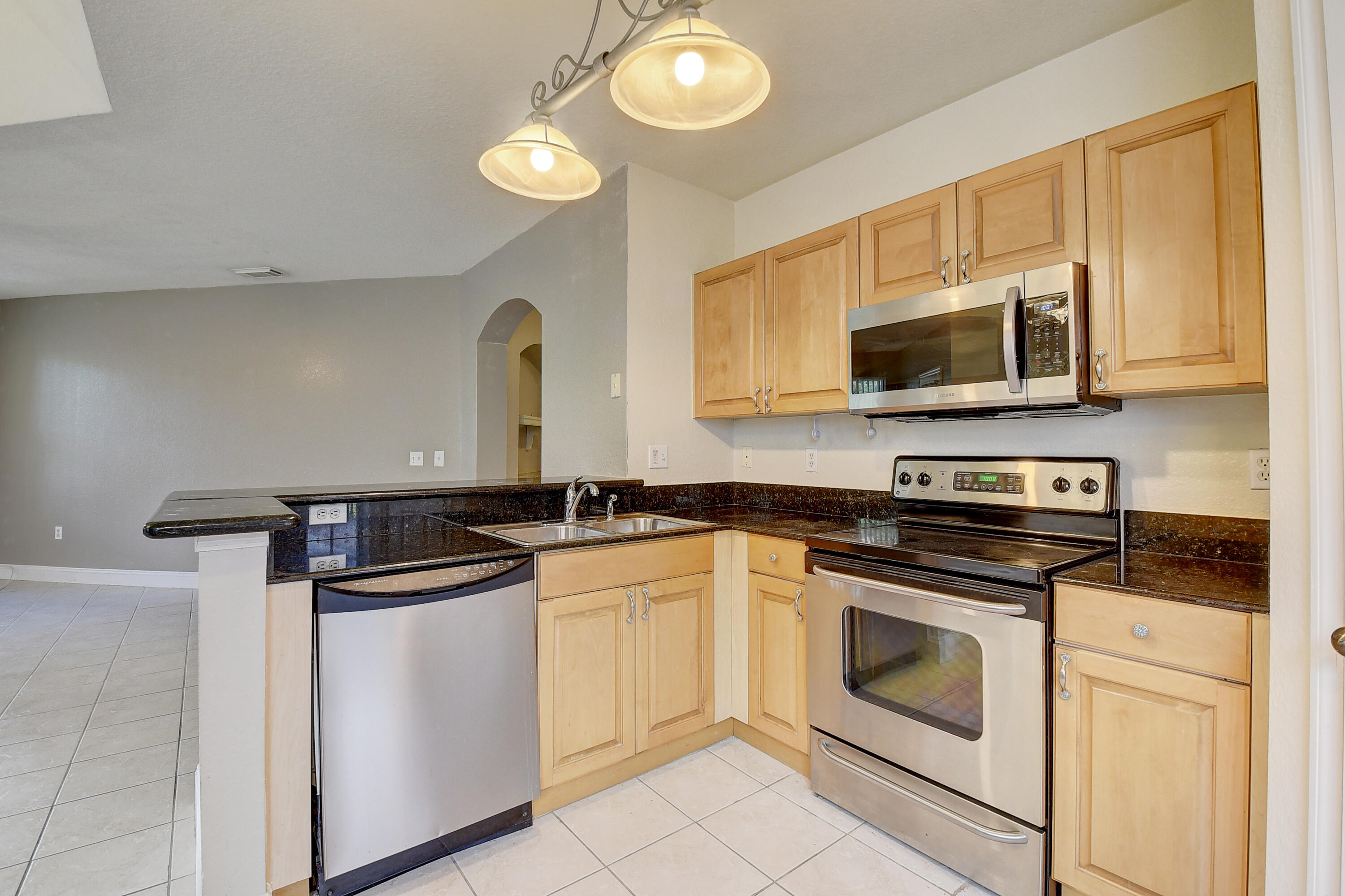 RESIDENCES OF BELMONT AT BOYNTON BEACH CONDO - Residential Lease