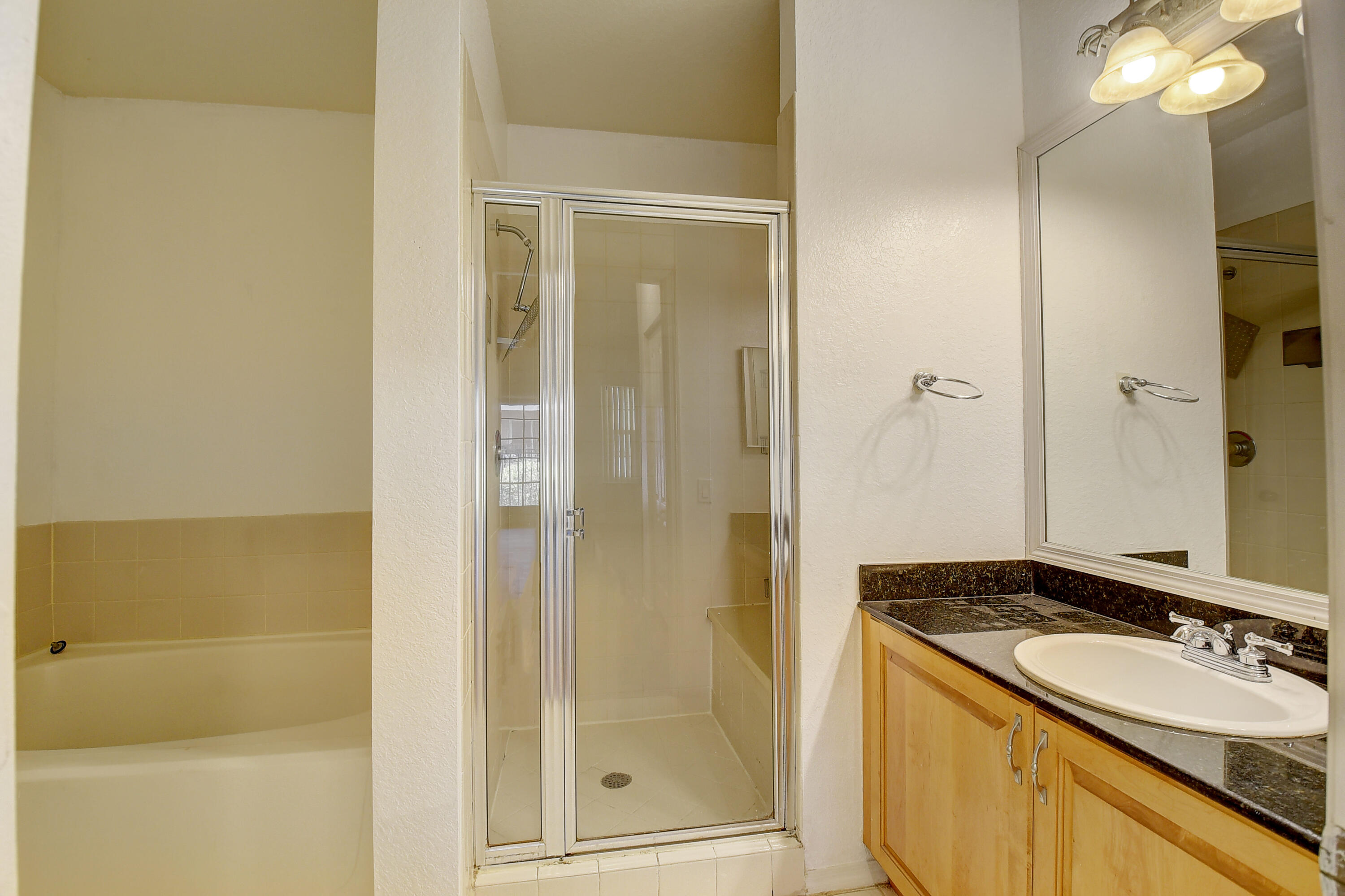 RESIDENCES OF BELMONT AT BOYNTON BEACH CONDO - Residential Lease