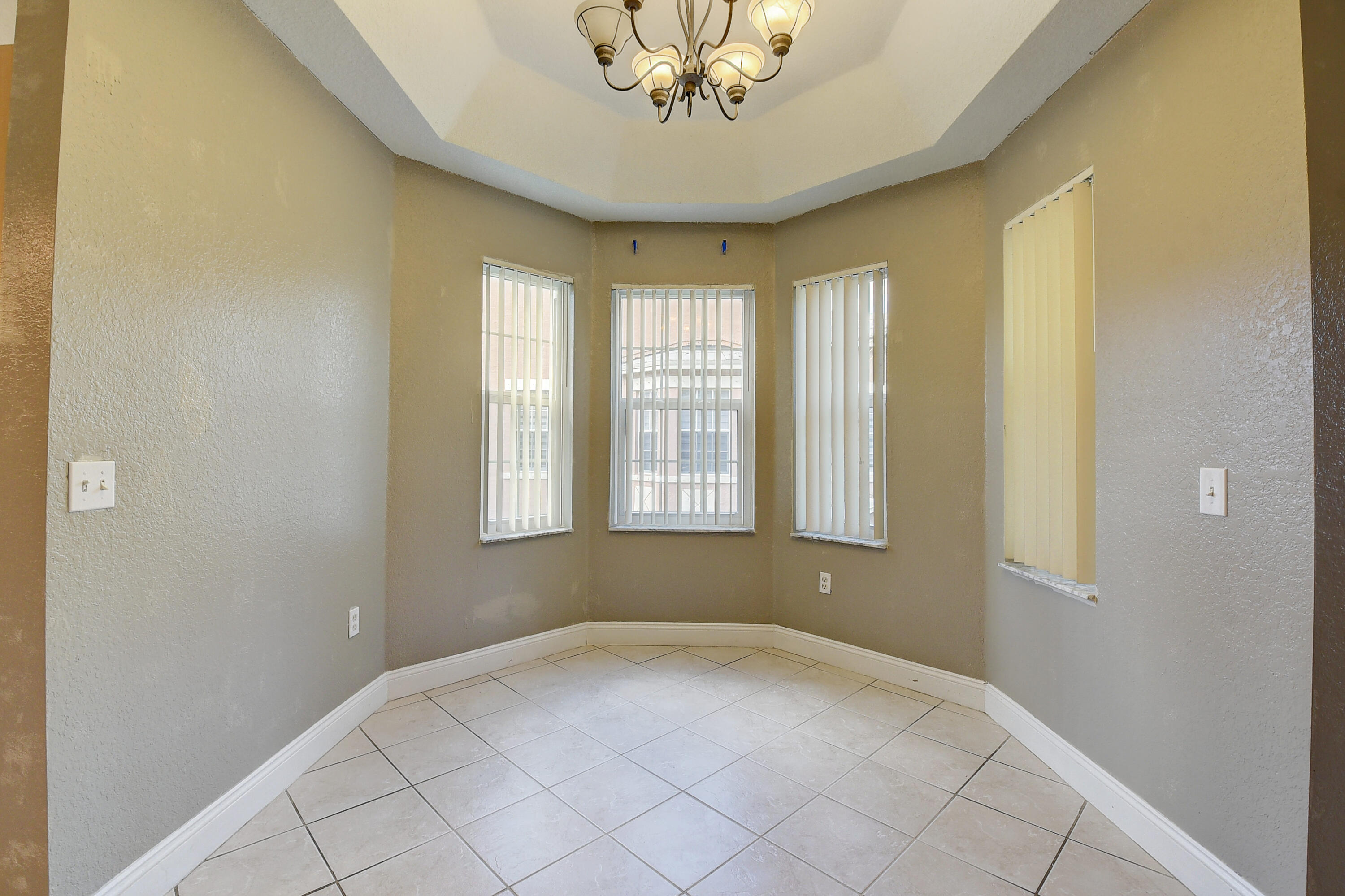 RESIDENCES OF BELMONT AT BOYNTON BEACH CONDO - Residential Lease