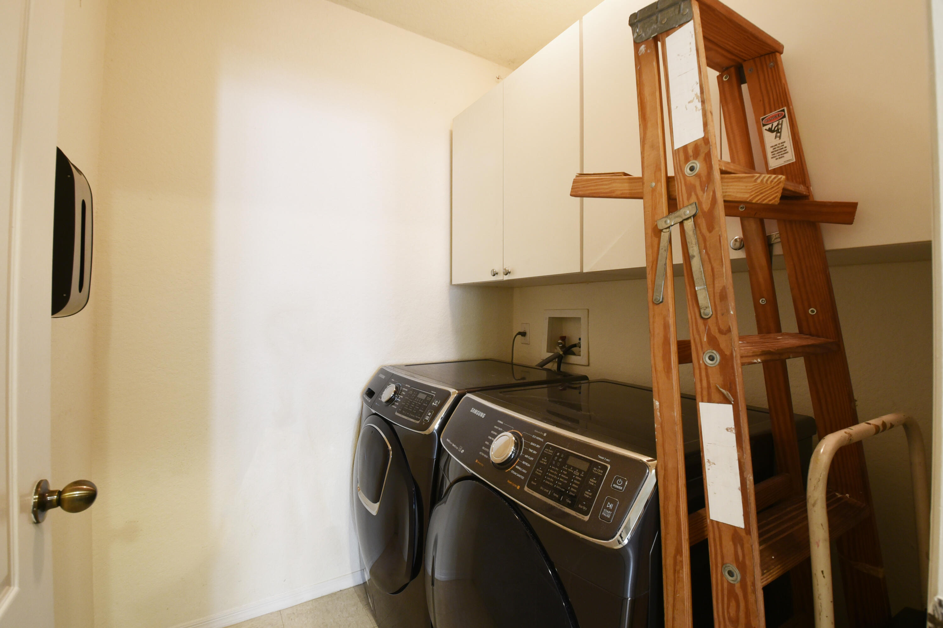 RESIDENCES OF BELMONT AT BOYNTON BEACH CONDO - Residential Lease