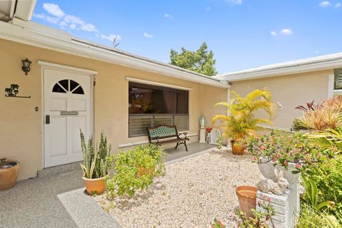 1577 NE 49th Street Oakland Park FL 33334