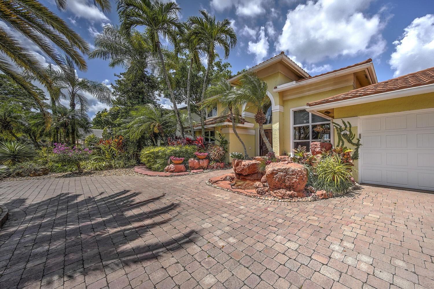 521 NW 107th Ave