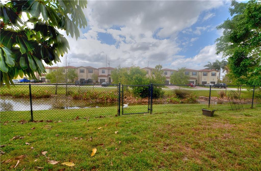 Mainlands Of Tamarac Lake - Residential
