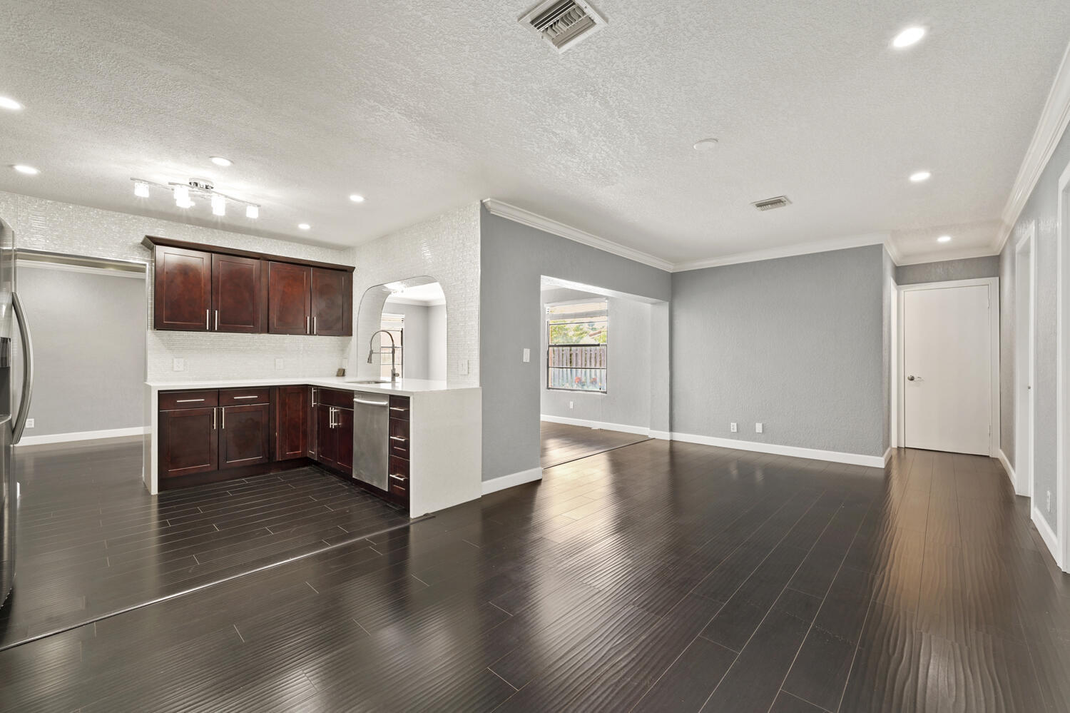 CORAL SPRINGS SUB NO 1 - Residential