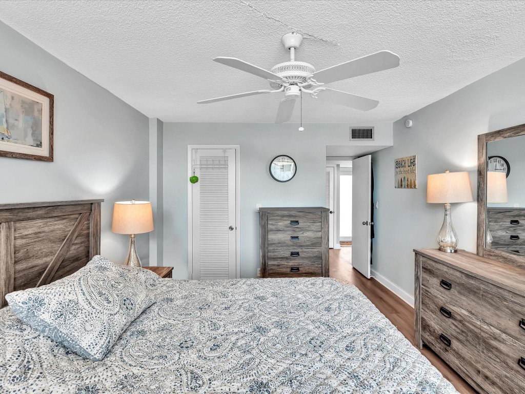 Granada House Condominium - Residential