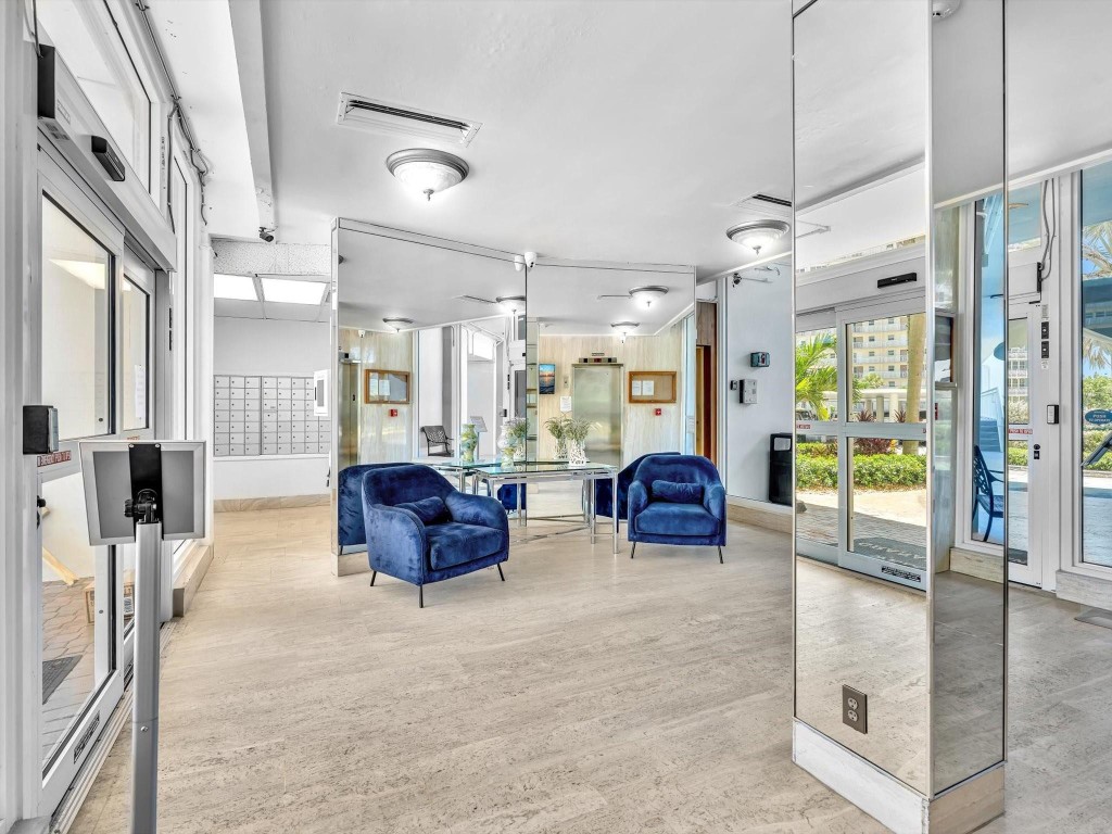 Granada House Condominium - Residential