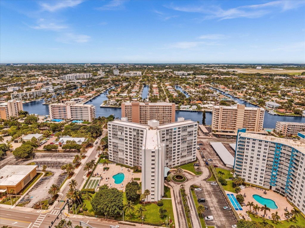 Granada House Condominium - Residential