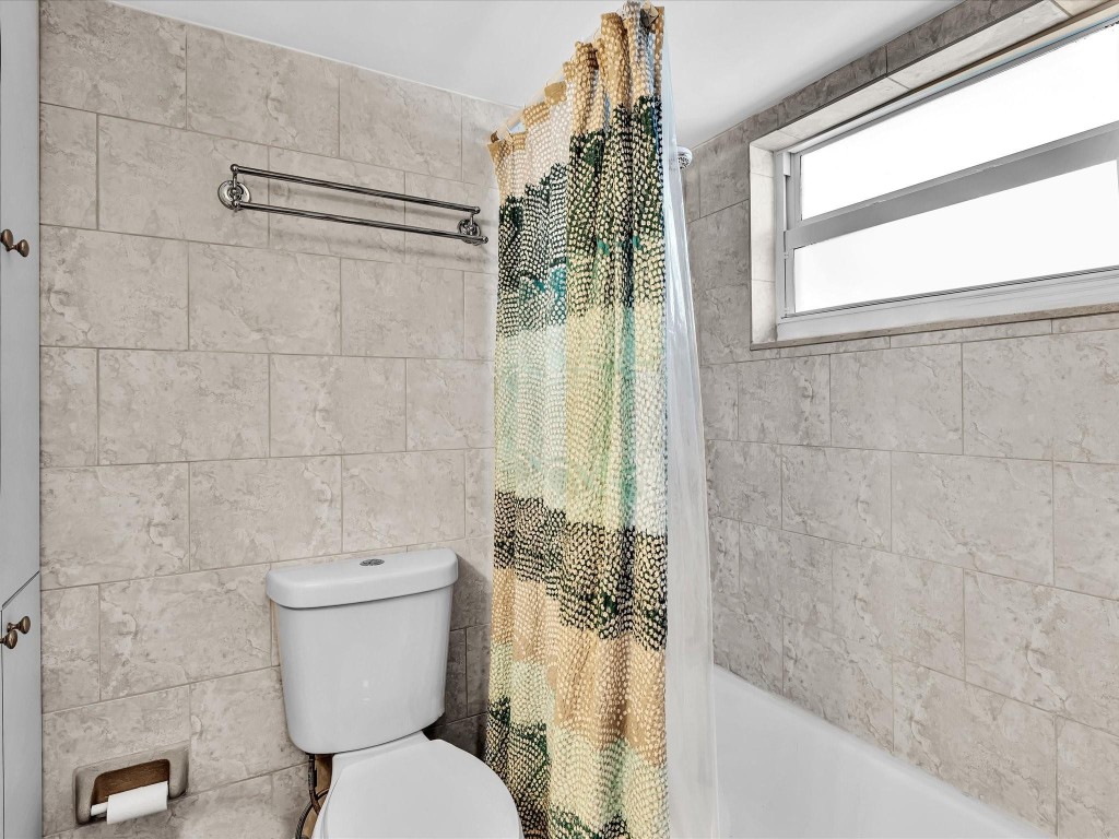 Granada House Condominium - Residential