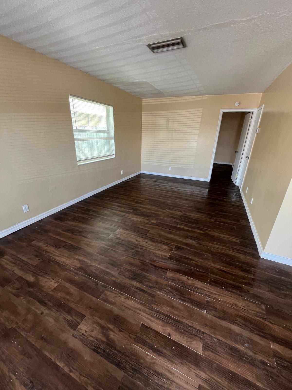 4140 NW 30th Terrace