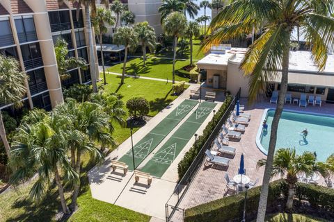 A home in Jensen Beach