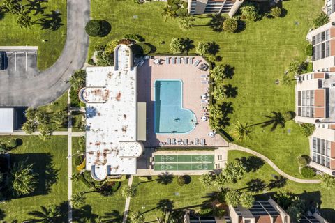 A home in Jensen Beach