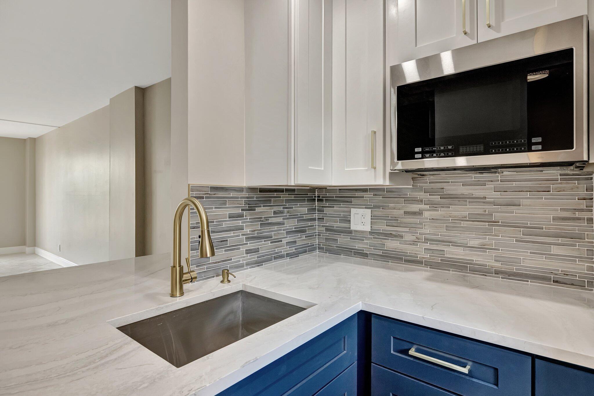 CROMWELL EAST CONDO - Residential Lease