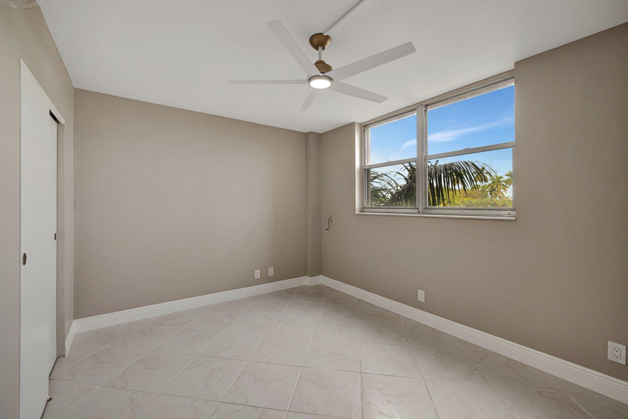 CROMWELL EAST CONDO - Residential Lease