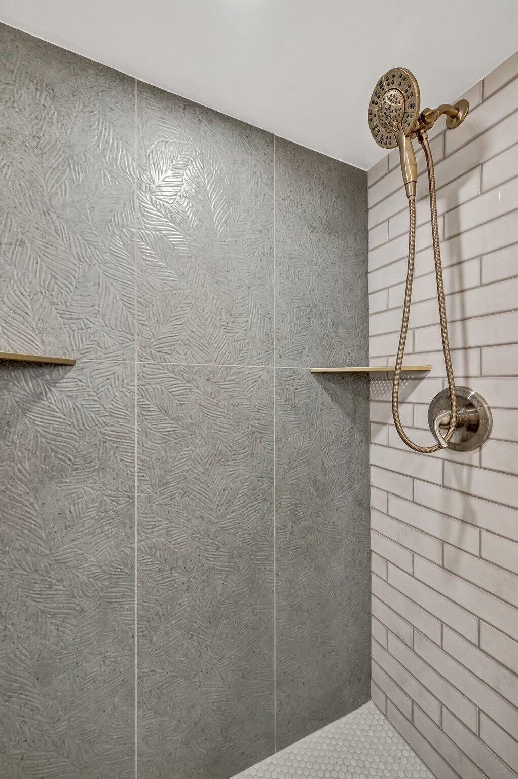 CROMWELL EAST CONDO - Residential Lease