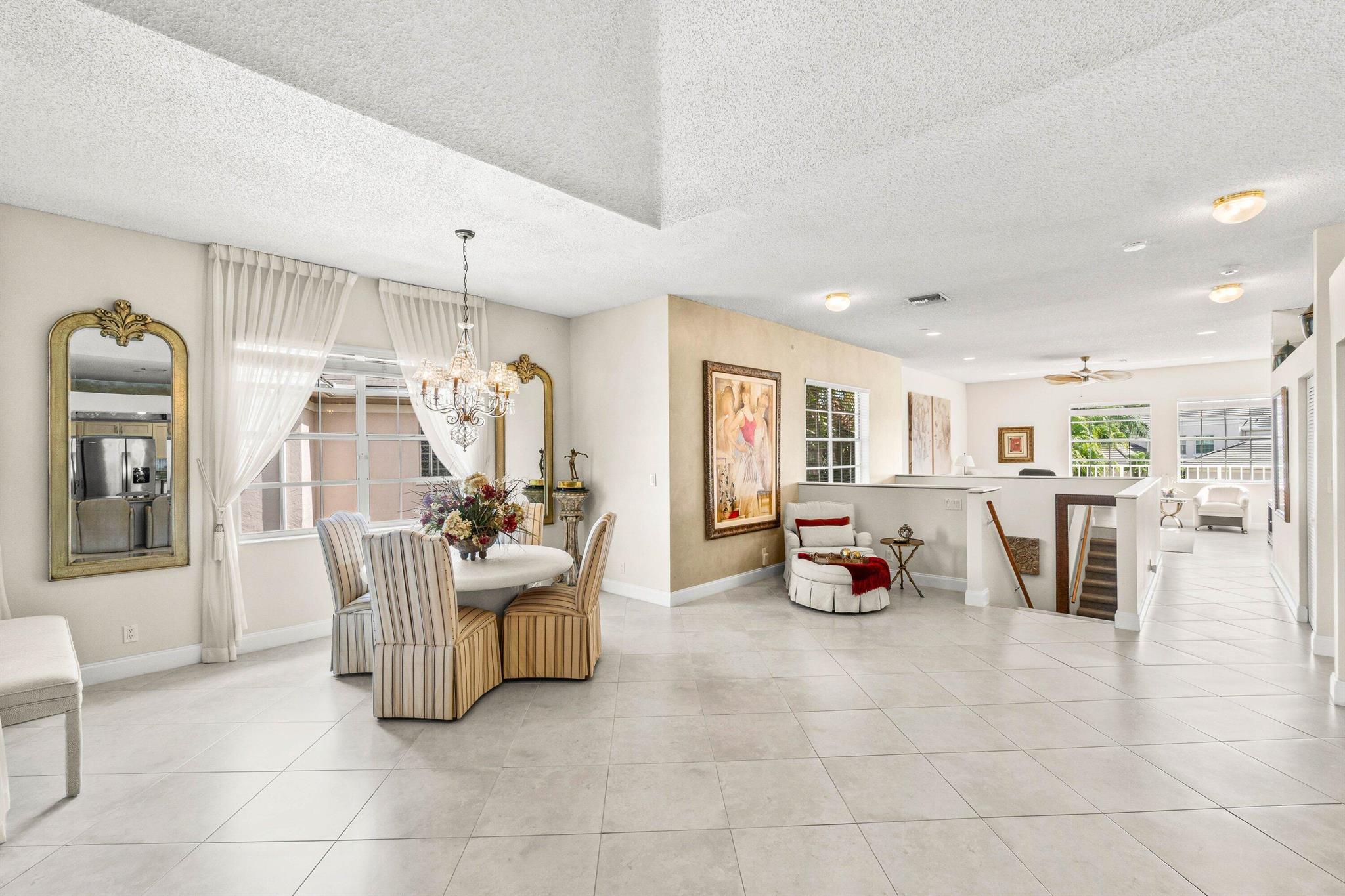 CATALINA / POLO CLUB - Residential