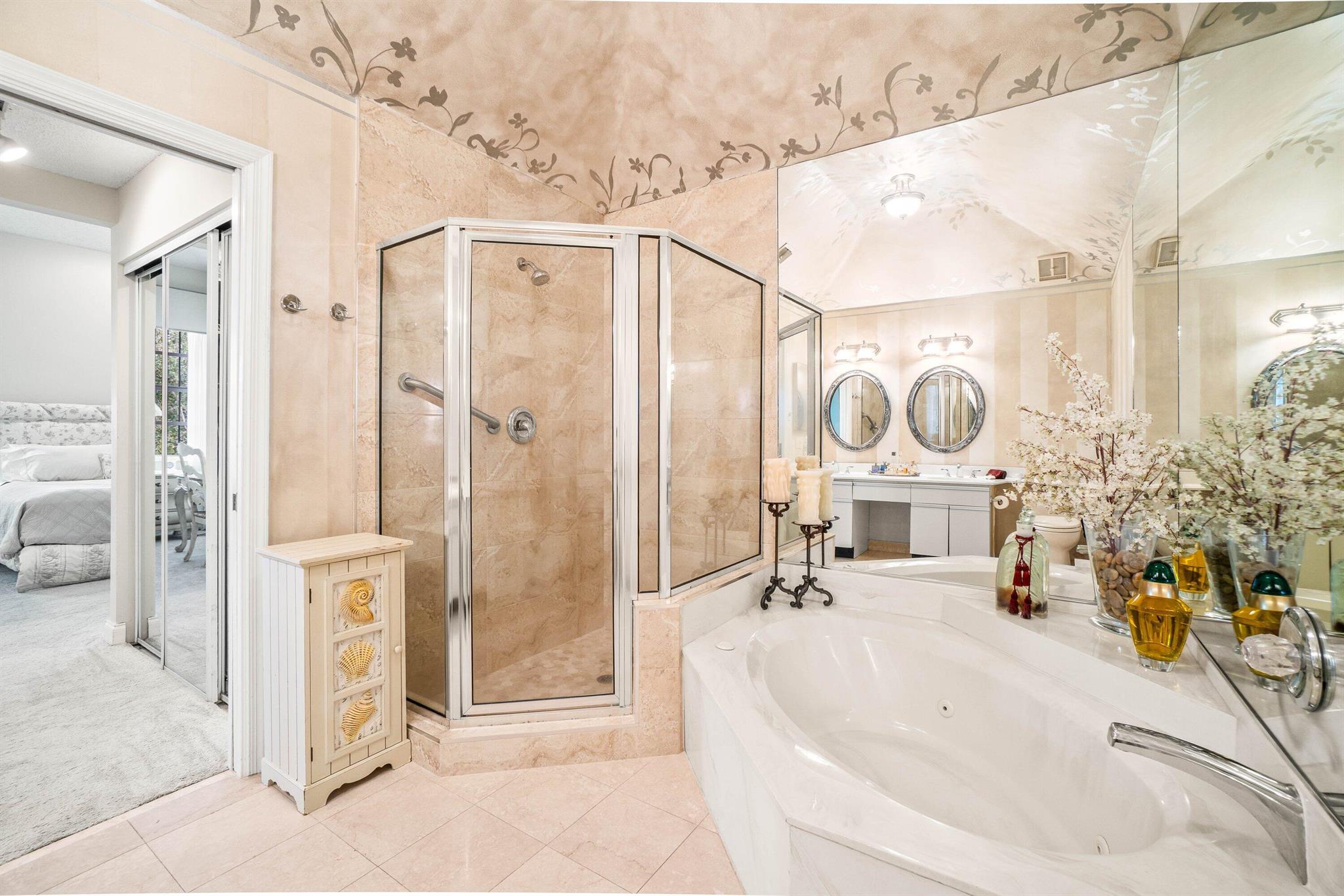 CATALINA / POLO CLUB - Residential