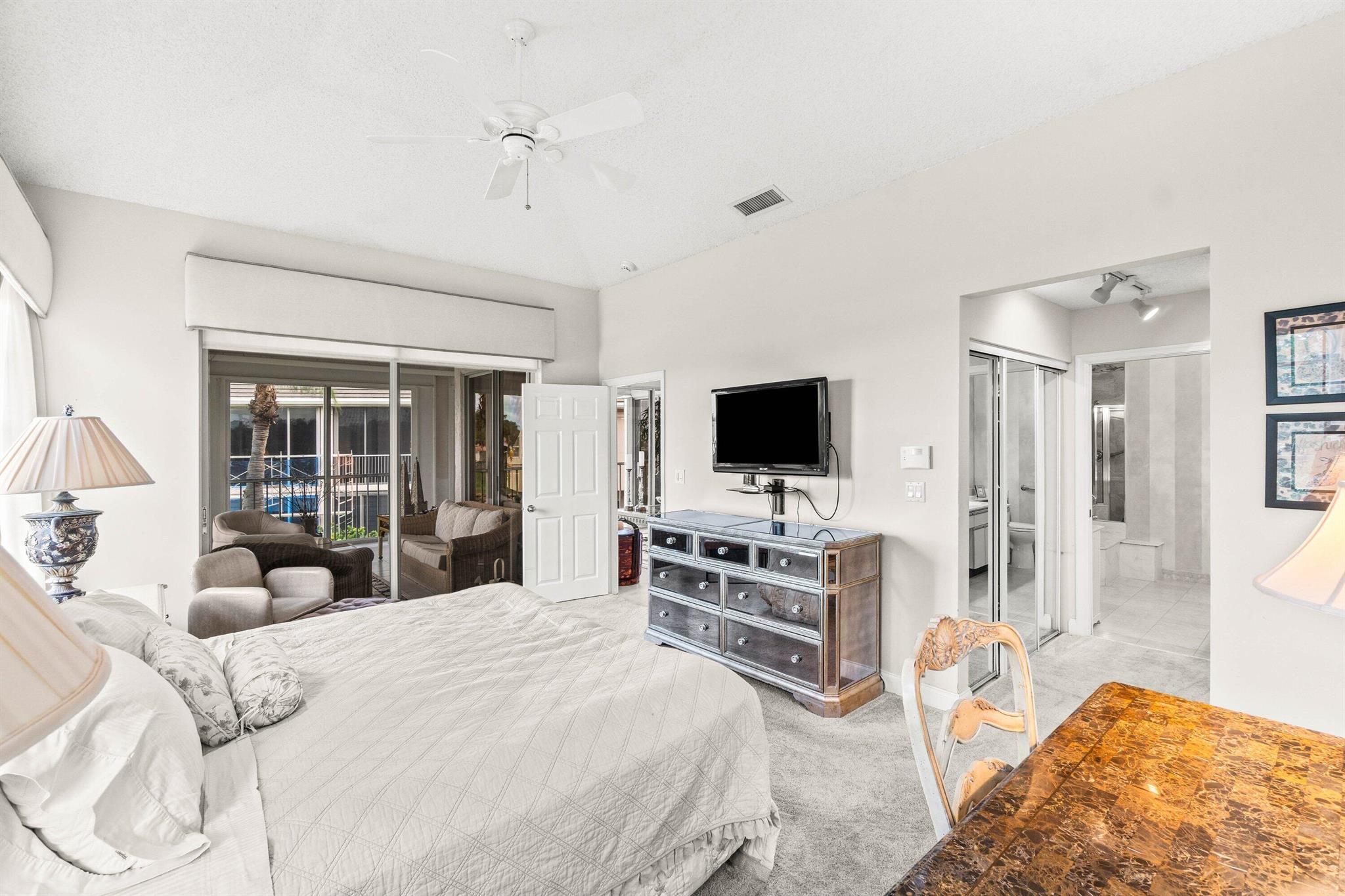 CATALINA / POLO CLUB - Residential