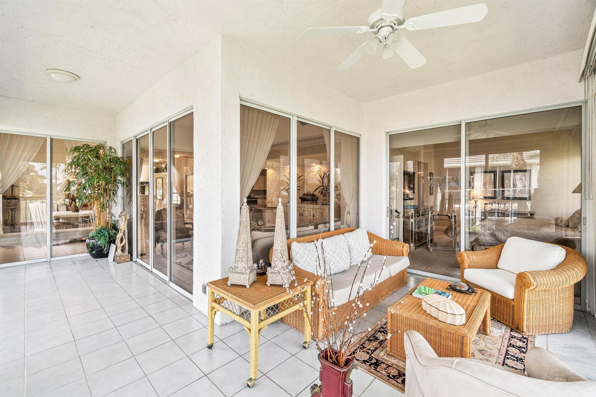 CATALINA / POLO CLUB - Residential